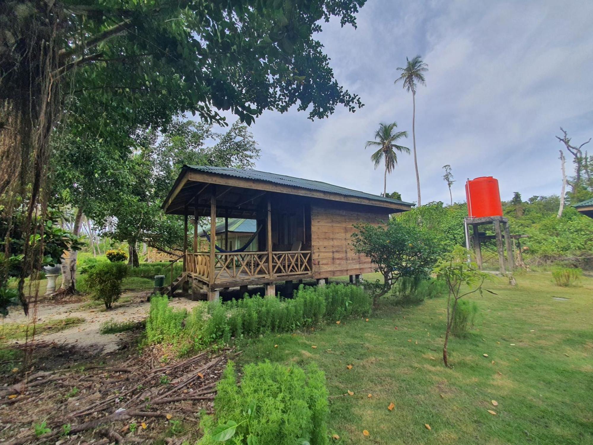 Mb Palambak Island Resort Pulau Banyak Aceh Singkil Pulau Palambakbesar Exterior photo